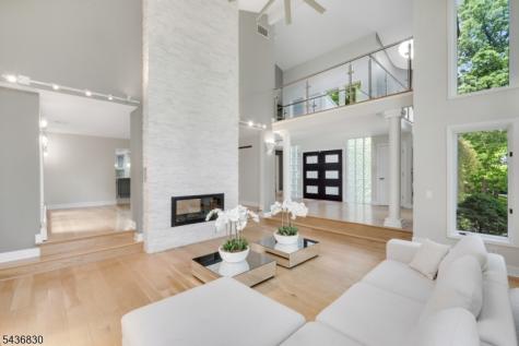 16 Perona Road Andover NJ 07821