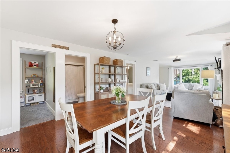 21 Nassau Street North Haledon NJ 07508