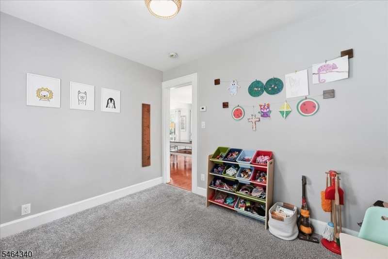 21 Nassau Street North Haledon NJ 07508