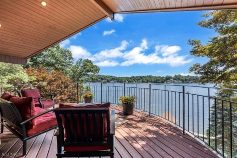 58 Mason Street Jefferson NJ 07849