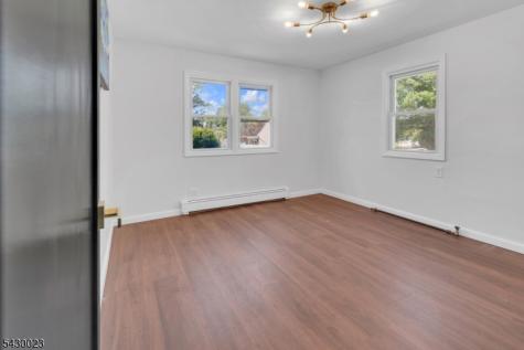 197 Delaware Avenue Aberdeen NJ 07721