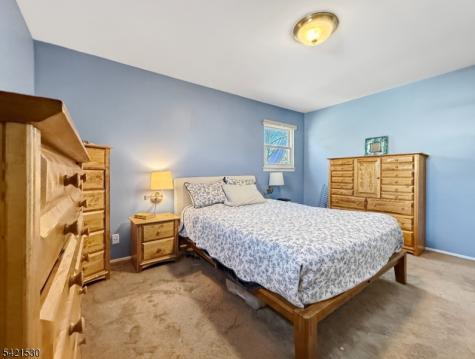85 Powderhorn Drive Lopatcong NJ 08865