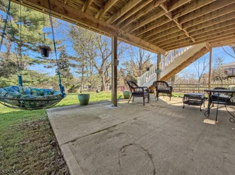 85 Powderhorn Drive Lopatcong NJ 08865