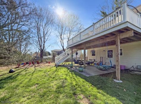 85 Powderhorn Drive Lopatcong NJ 08865