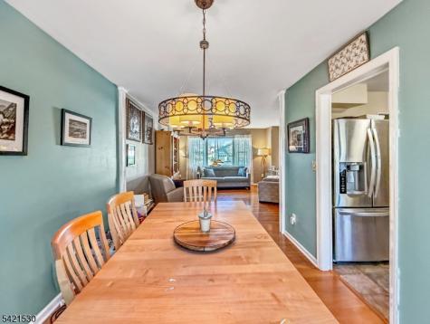 85 Powderhorn Drive Lopatcong NJ 08865