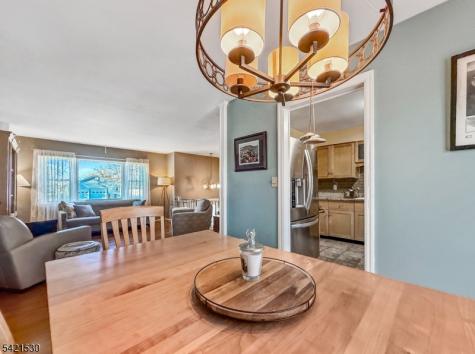 85 Powderhorn Drive Lopatcong NJ 08865