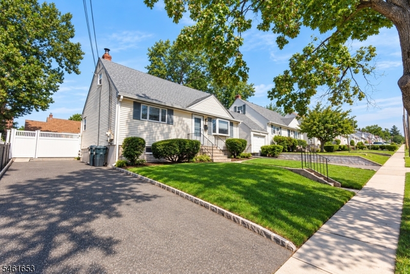 187 Kent Street Hackensack NJ 07601