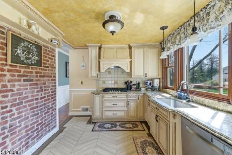 79 Ann Street Dover NJ 07801