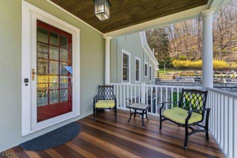 79 Ann Street Dover NJ 07801