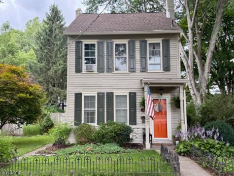 424 Hardwick Street Belvidere NJ 07823