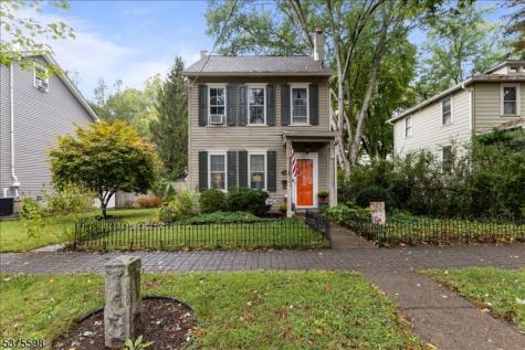 424 Hardwick Street Belvidere NJ 07823