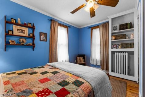 424 Hardwick Street Belvidere NJ 07823