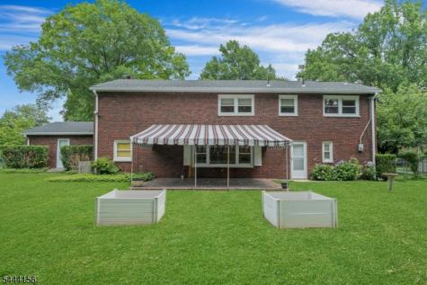117 Yantacaw Brook Road Montclair NJ 07043