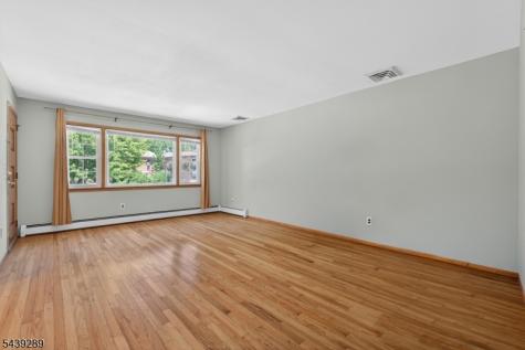 348 W Emerson Avenue Rahway NJ 07065