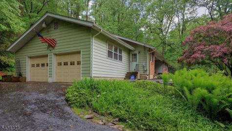 383 Tunnel Road Bethlehem NJ 08802