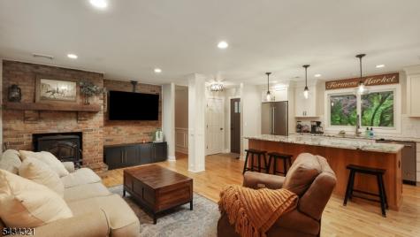 383 Tunnel Road Bethlehem NJ 08802
