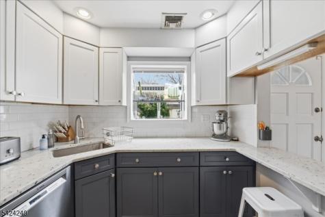 51 Albert Terrace Bloomfield NJ 07003