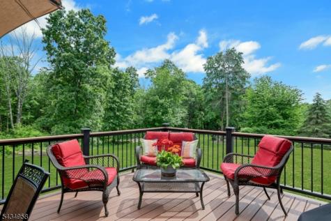 62 Mary Jones Road Hampton NJ 07860