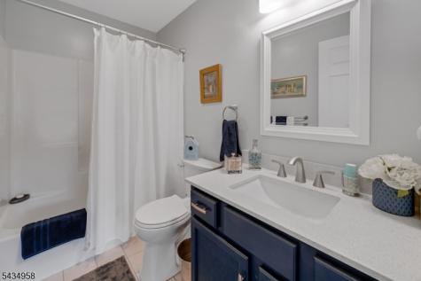 62 Mary Jones Road Hampton NJ 07860