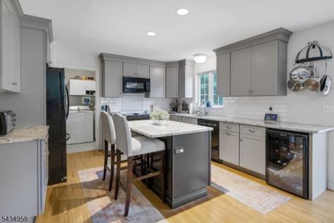 62 Mary Jones Road Hampton NJ 07860