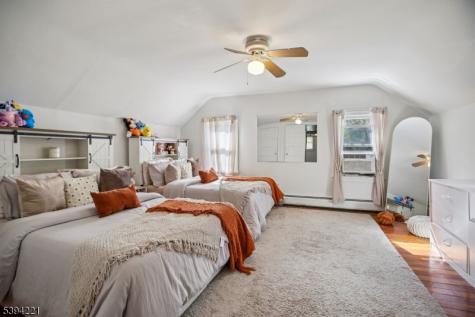 369 Queens Court Ridgewood Village NJ 07450