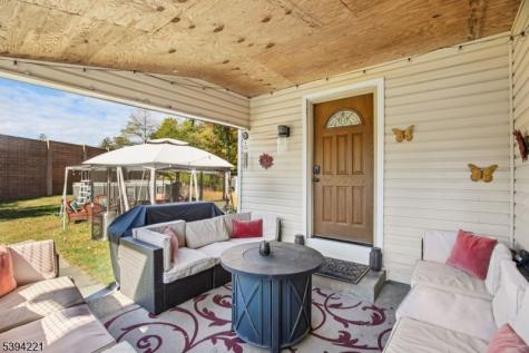 369 Queens Court Ridgewood Village NJ 07450
