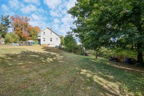 369 Queens Court Ridgewood Village NJ 07450