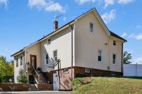 369 Queens Court Ridgewood Village NJ 07450