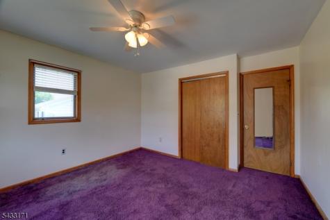 33 S Valley Road Lincoln Park NJ 07035