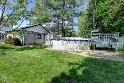 33 S Valley Road Lincoln Park NJ 07035