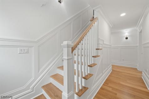 40 Greenview Way Montclair NJ 07043