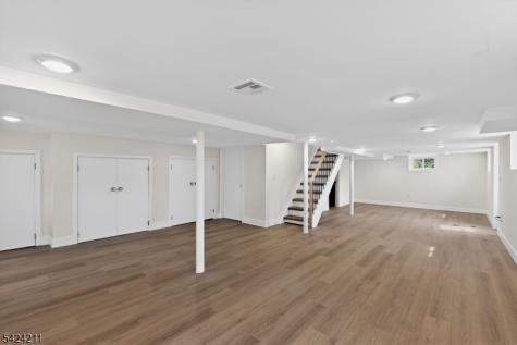 14 Harvest Avenue East Hanover NJ 07936