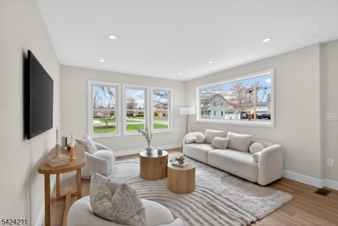 14 Harvest Avenue East Hanover NJ 07936