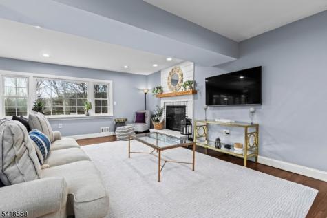 31 Mockingbird Allamuchy NJ 07840