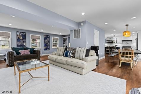 31 Mockingbird Allamuchy NJ 07840