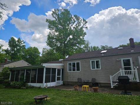248 W Prescott Avenue Edison NJ 08820