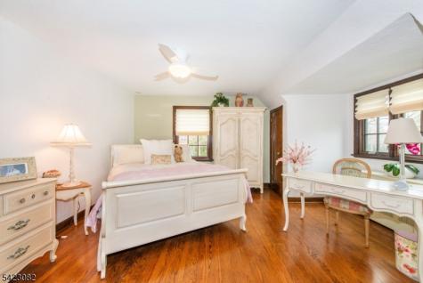 917 Westminster Avenue Hillside NJ 07205