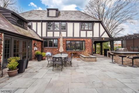 917 Westminster Avenue Hillside NJ 07205