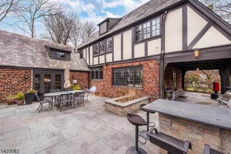 917 Westminster Avenue Hillside NJ 07205