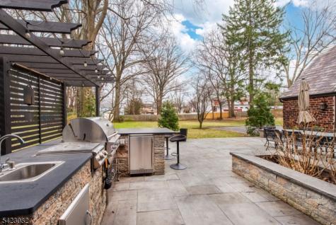 917 Westminster Avenue Hillside NJ 07205
