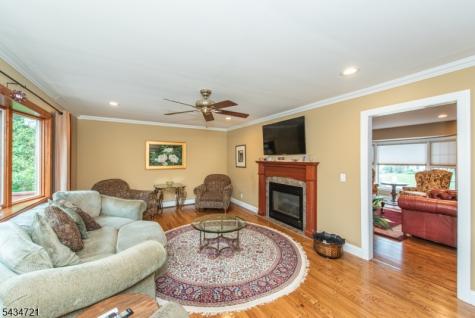 31 Yorkshire Avenue West Milford NJ 07480