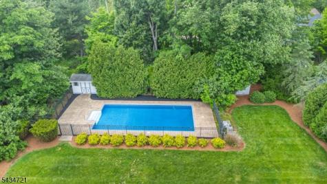 31 Yorkshire Avenue West Milford NJ 07480