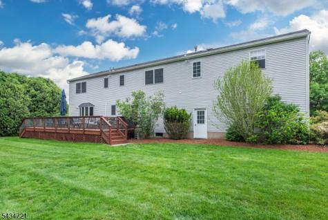 31 Yorkshire Avenue West Milford NJ 07480