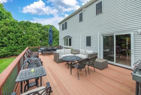 31 Yorkshire Avenue West Milford NJ 07480