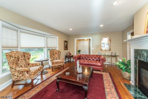 31 Yorkshire Avenue West Milford NJ 07480