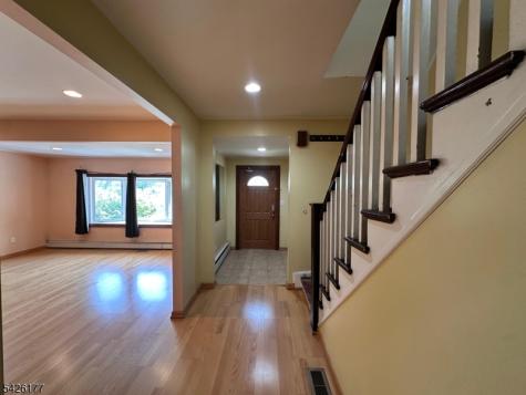276 Madison Avenue Clifton NJ 07011
