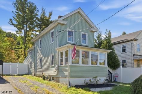 16 Green Street Oxford NJ 07863