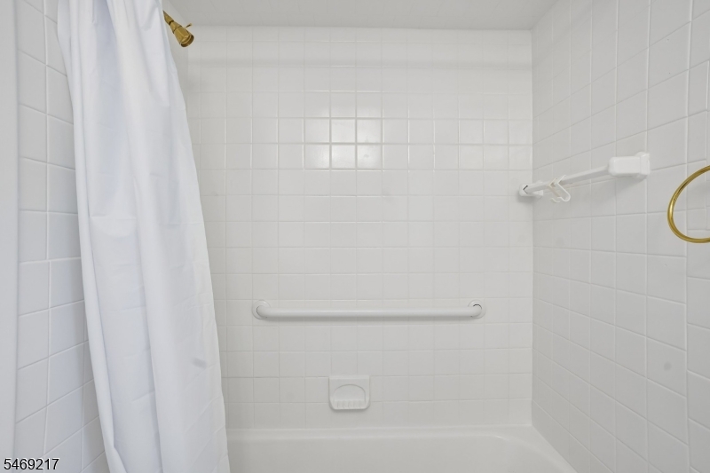 4 Nautical Terrace Jefferson NJ 07849