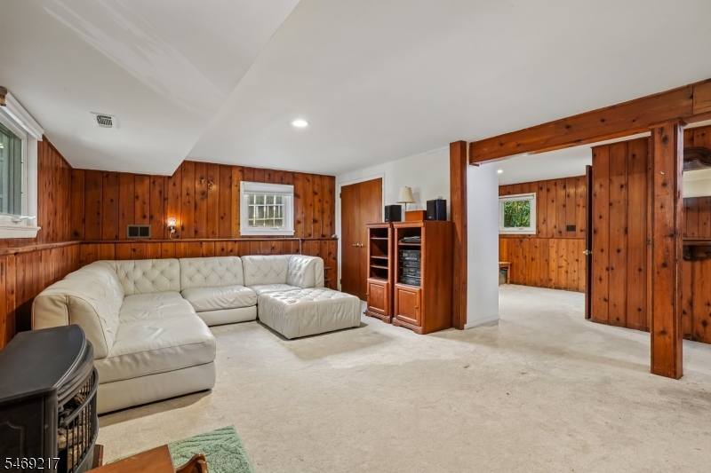 4 Nautical Terrace Jefferson NJ 07849