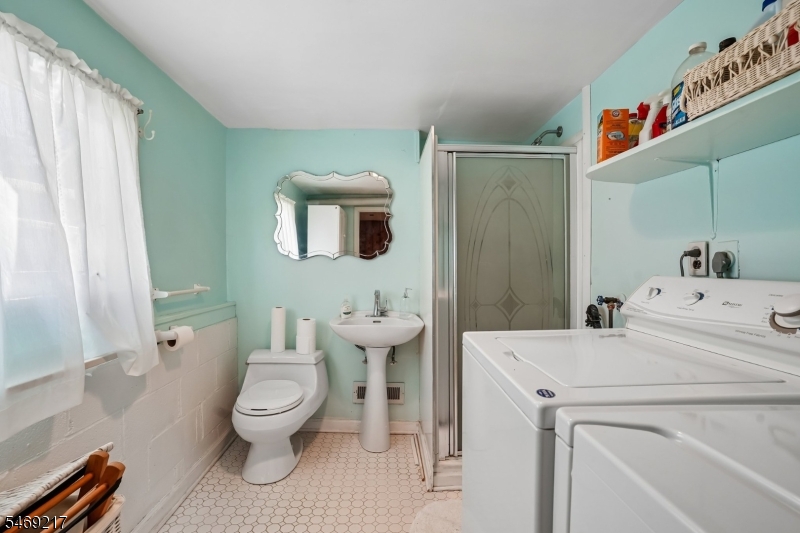 4 Nautical Terrace Jefferson NJ 07849